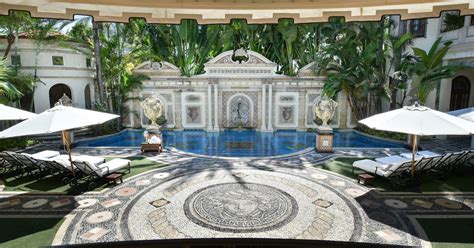 versace mansion miami hotel